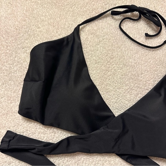 Black Wrap Halter Bikini Bra Top - Picture 6 of 6